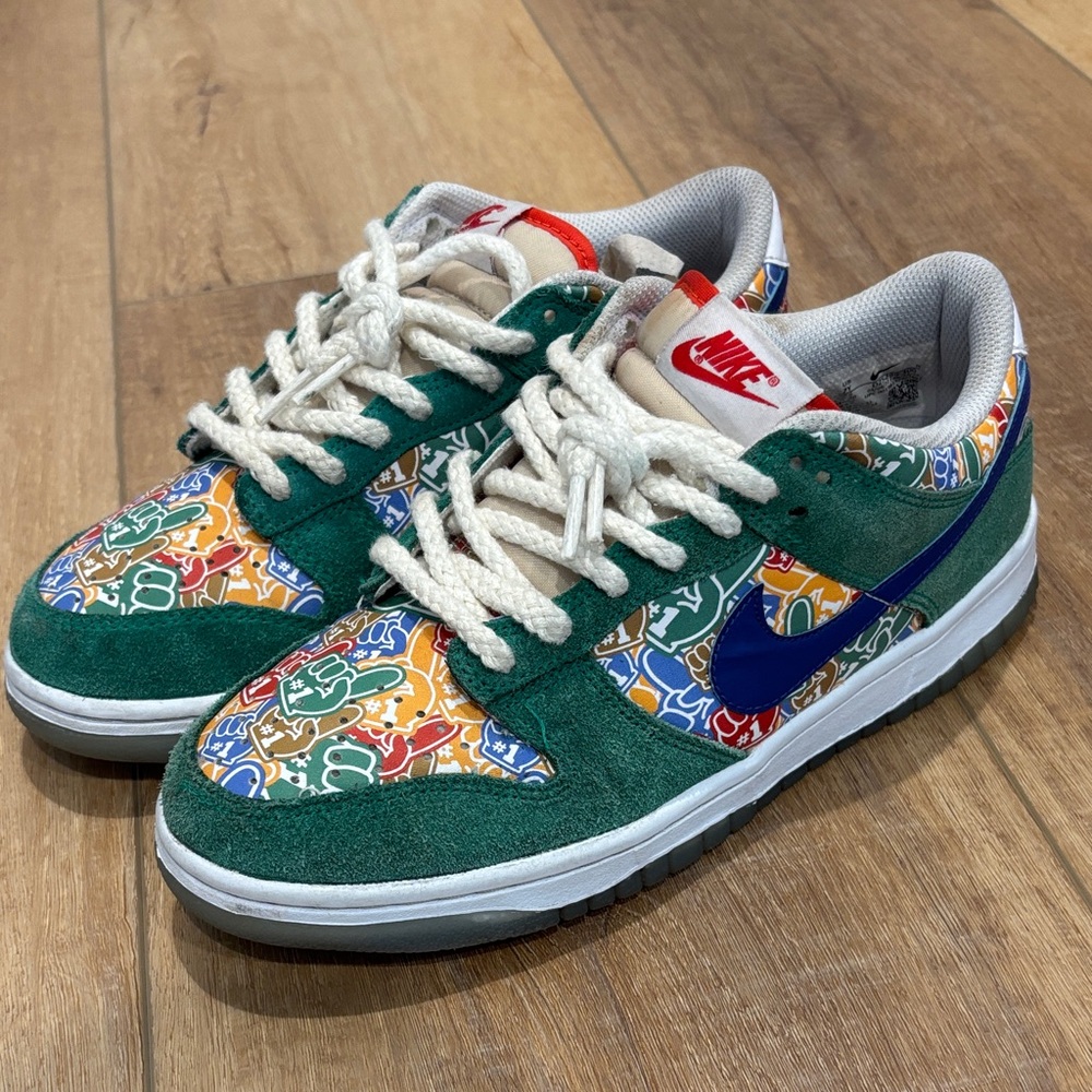 Nike Kids Green and Blue Patterned Sneakers